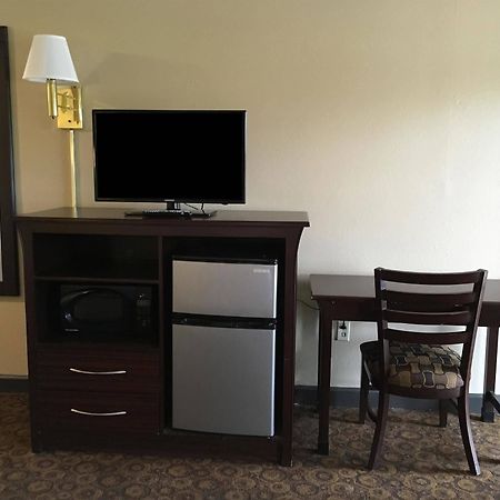 Americas Best Value Inn And Suites Greenwood Dış mekan fotoğraf