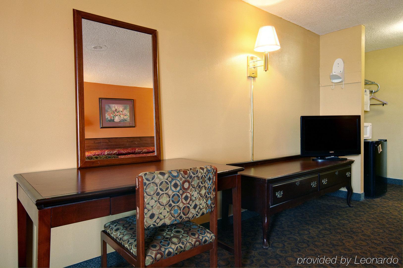 Americas Best Value Inn And Suites Greenwood Oda fotoğraf