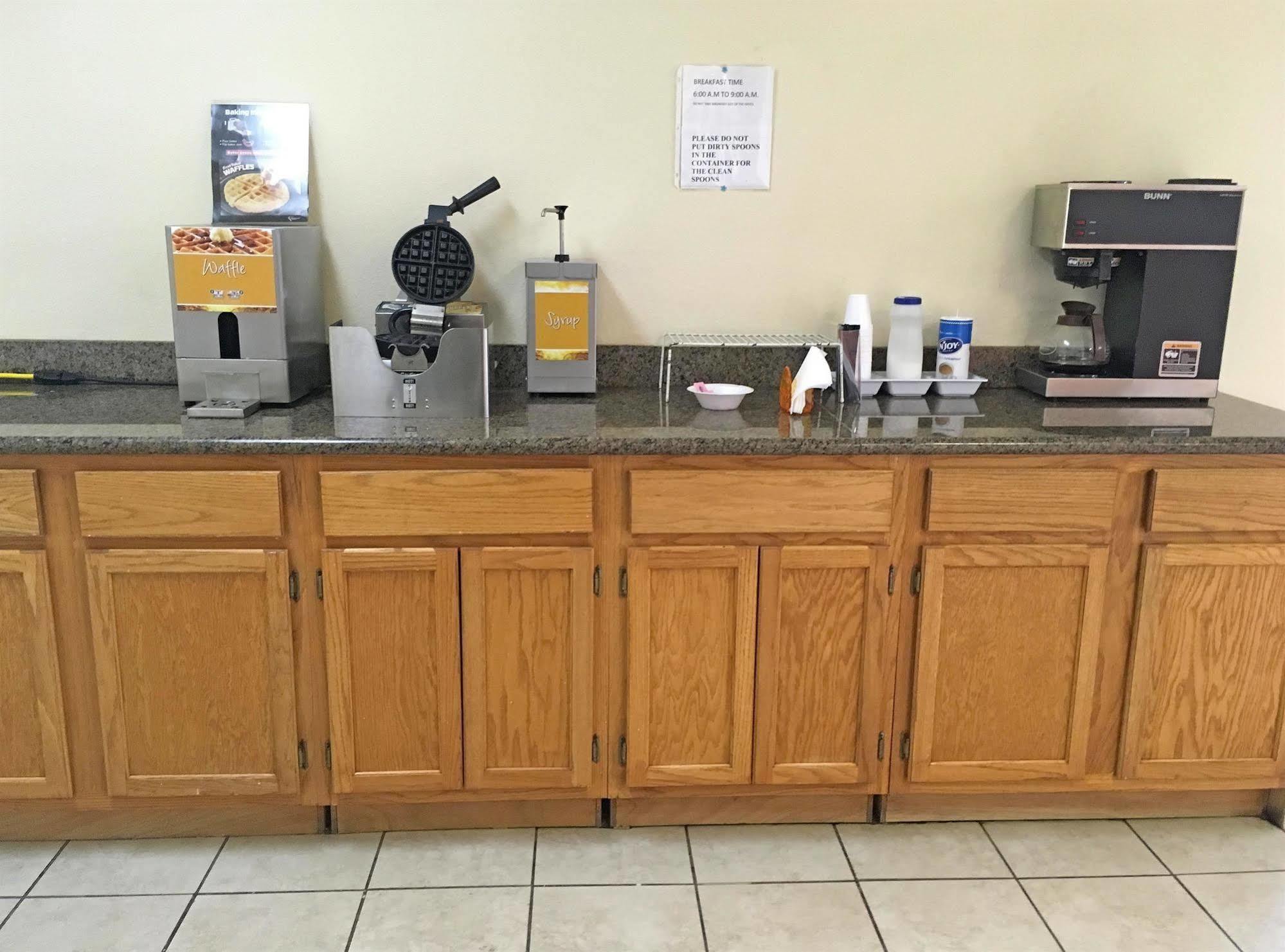 Americas Best Value Inn And Suites Greenwood Dış mekan fotoğraf